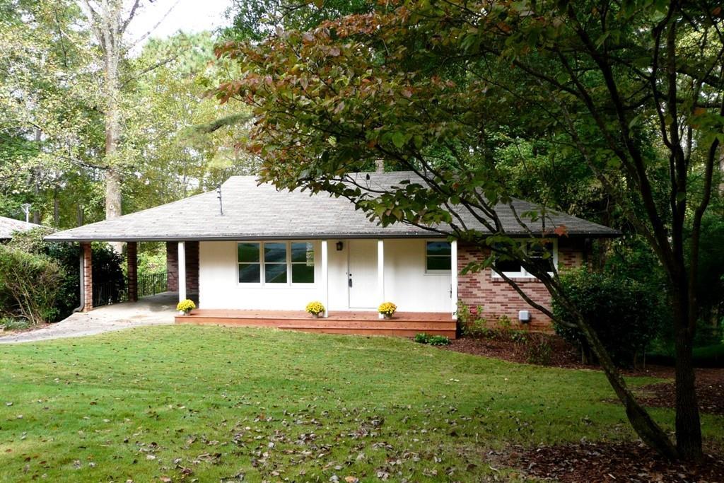 2218 Willivee Pl., Decatur, GA 30033