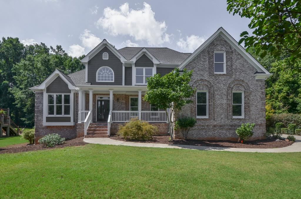 600 Creekbank Ct., Woodstock, GA 30188