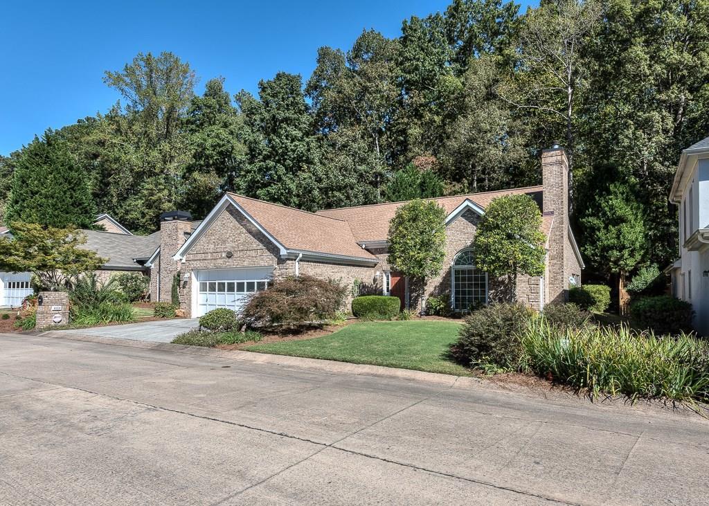 4581 Village Dr., Dunwoody, GA 30338