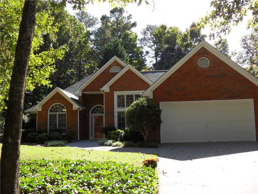 11 Vineyard Way, White, GA 30184