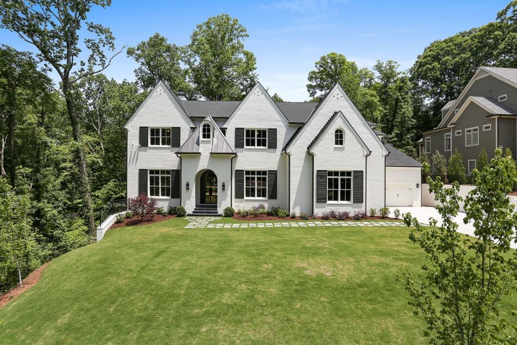 4543 Club Cir., Atlanta, GA 30319