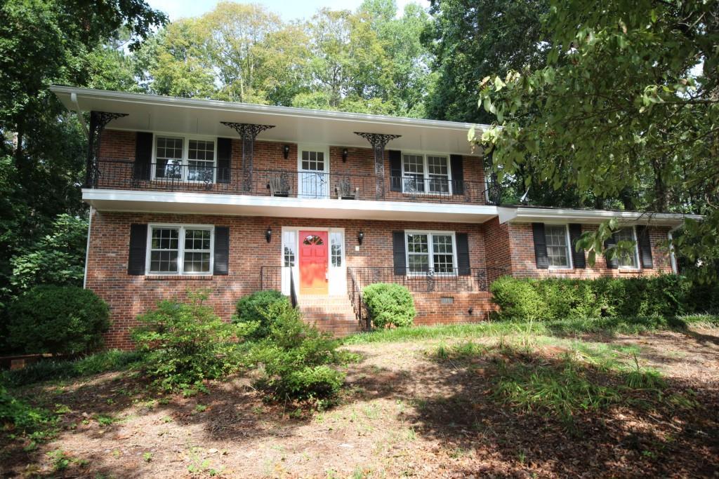 2206 Deer Ridge Dr., Stone Mountain, GA 30087