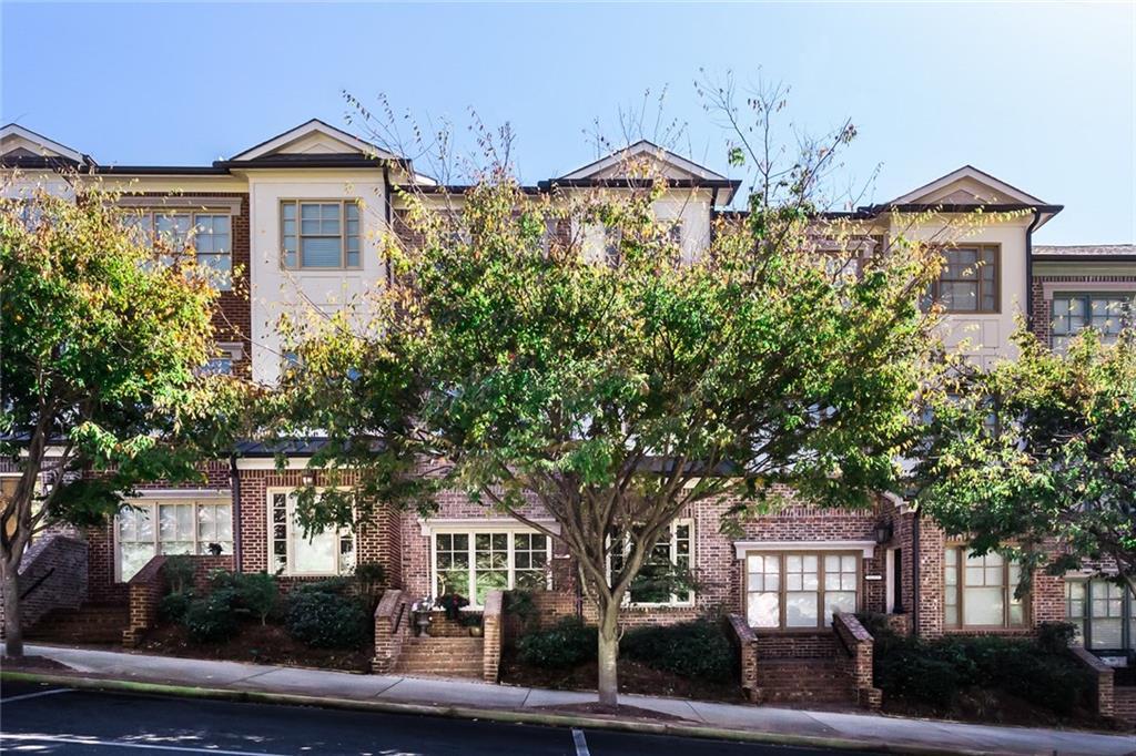 6087 City Walk Ln., Atlanta, GA 30328