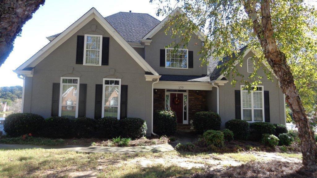 170 Harbor Club Ln., Fayetteville, GA 30214