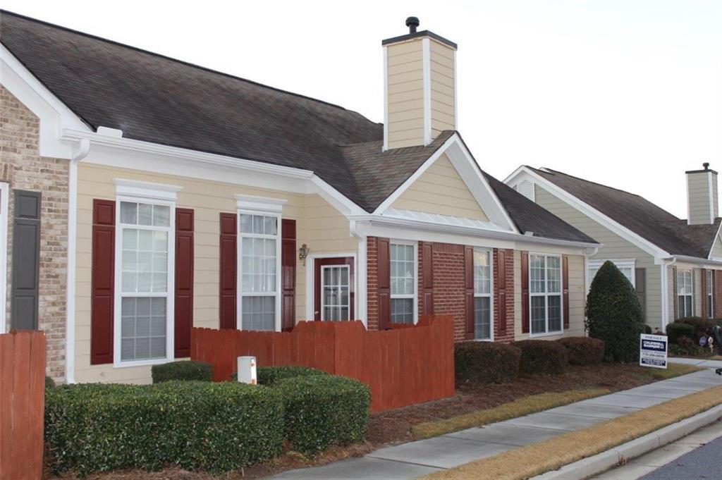 121 Camry Ln., Grayson, GA 30017