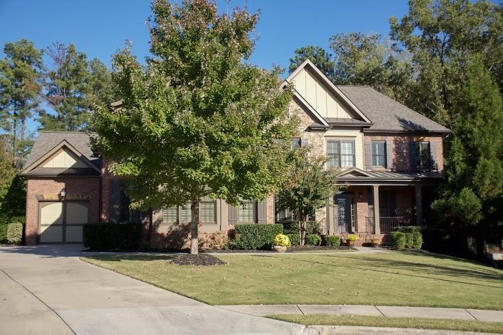 2996 Walking Horse Tr., Buford, GA 30519