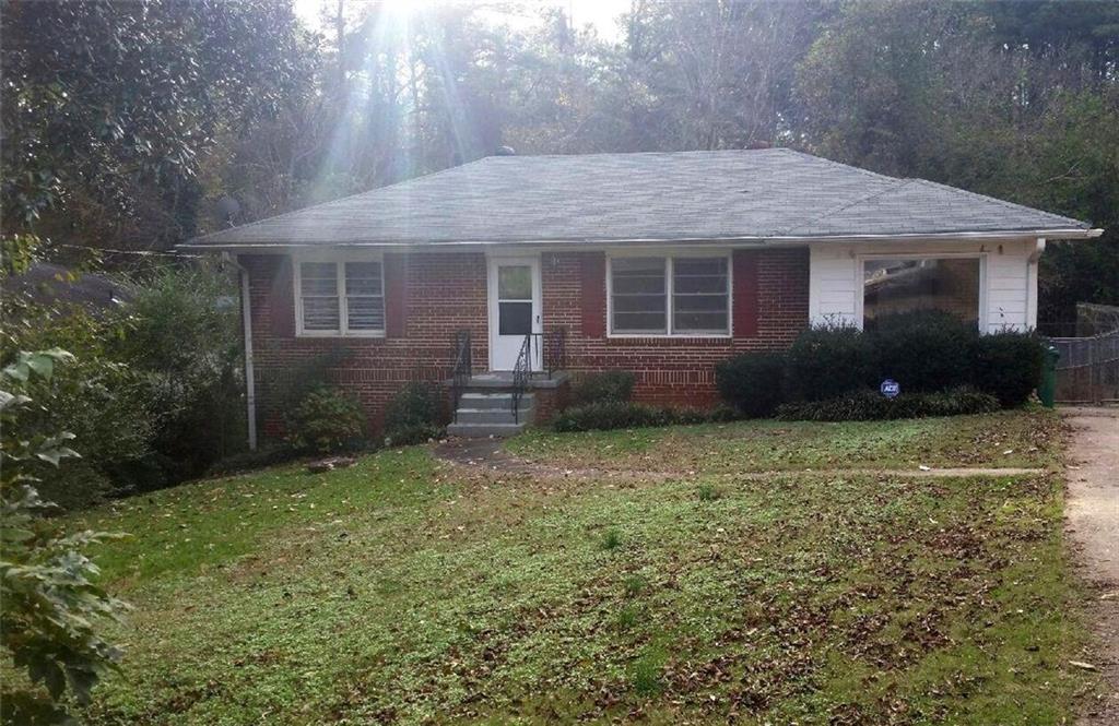 2075 Cherry Ln., Decatur, GA 30032