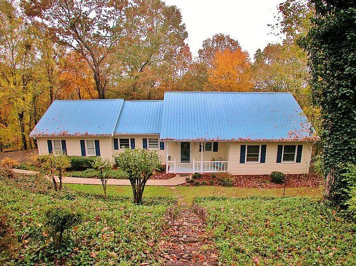 830 Hillside Dr., Gainesville, GA 30501