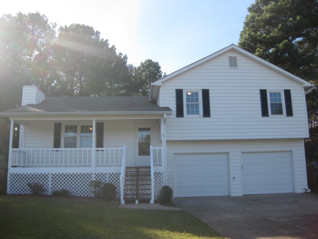 275 Lost Meadows Dr., Dallas, GA 30157