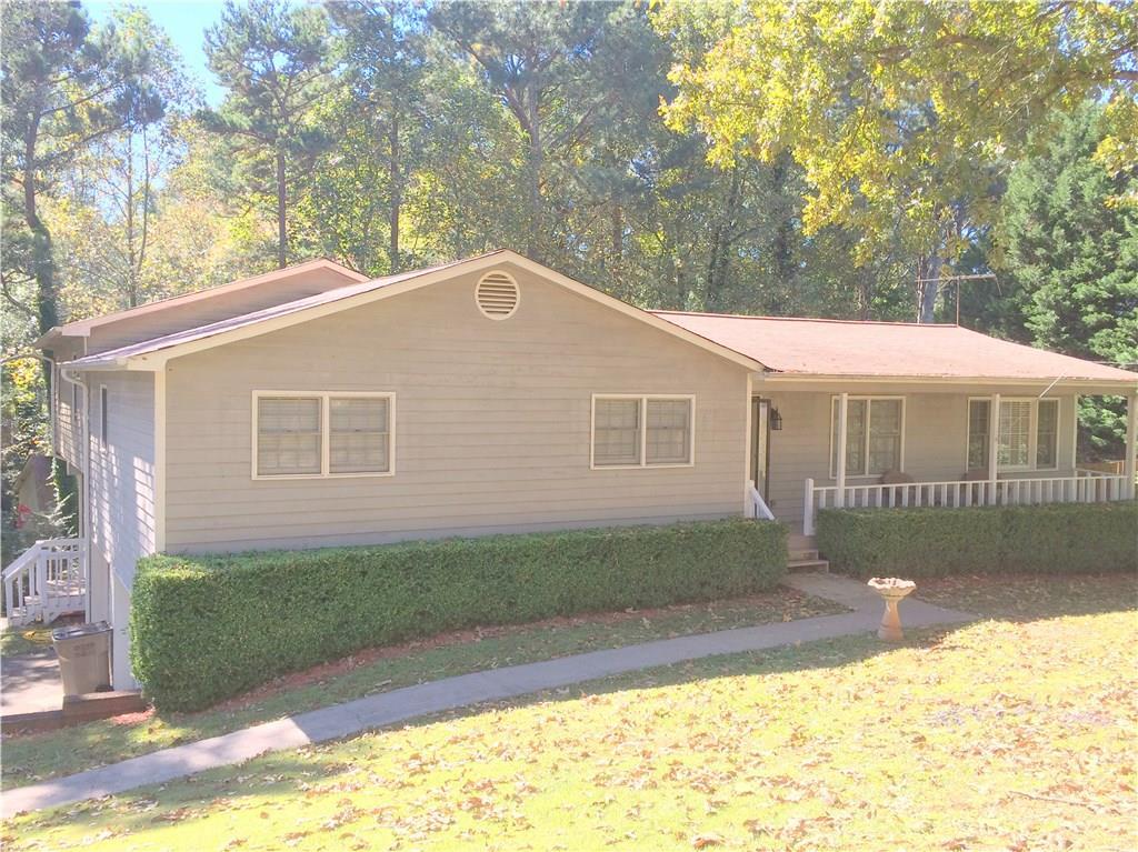 6905 Sky Lane Dr., Acworth, GA 30102