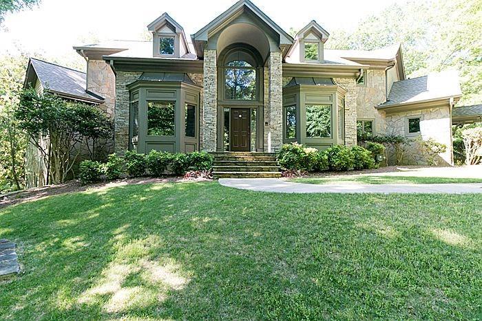 642 Chilhoe Dr., Canton, GA 30115