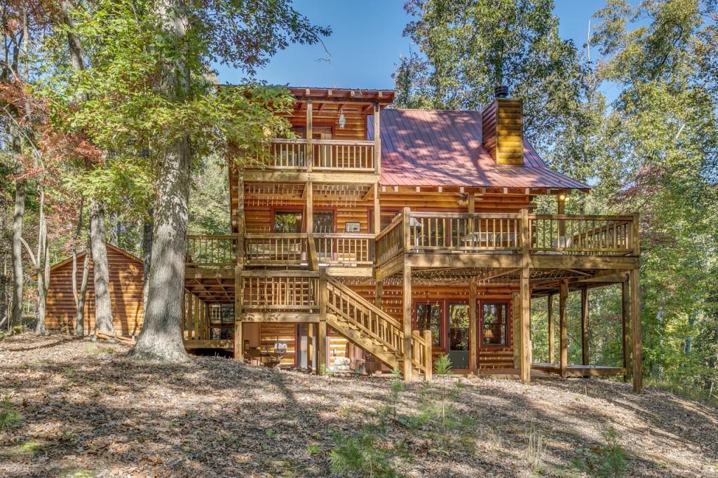 101 Lake Ridge Dr., Blue Ridge, GA 30513
