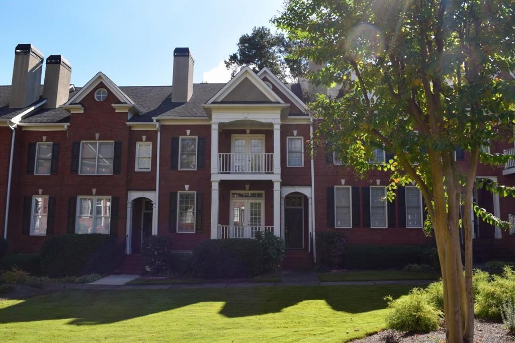 4398 Paces Point Cir., Smyrna, GA 30080