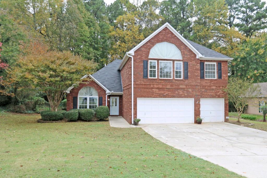 1115 Allenbrook Ln., Roswell, GA 30075