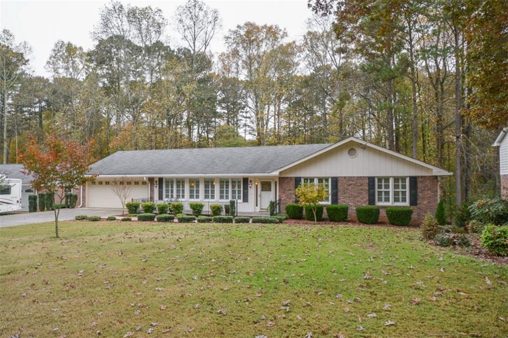 5286 Deep Springs Dr., Stone Mountain, GA 30087