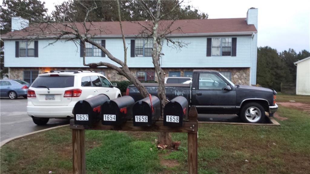 1652 Cannonball Ct., Lawrenceville, GA 30044