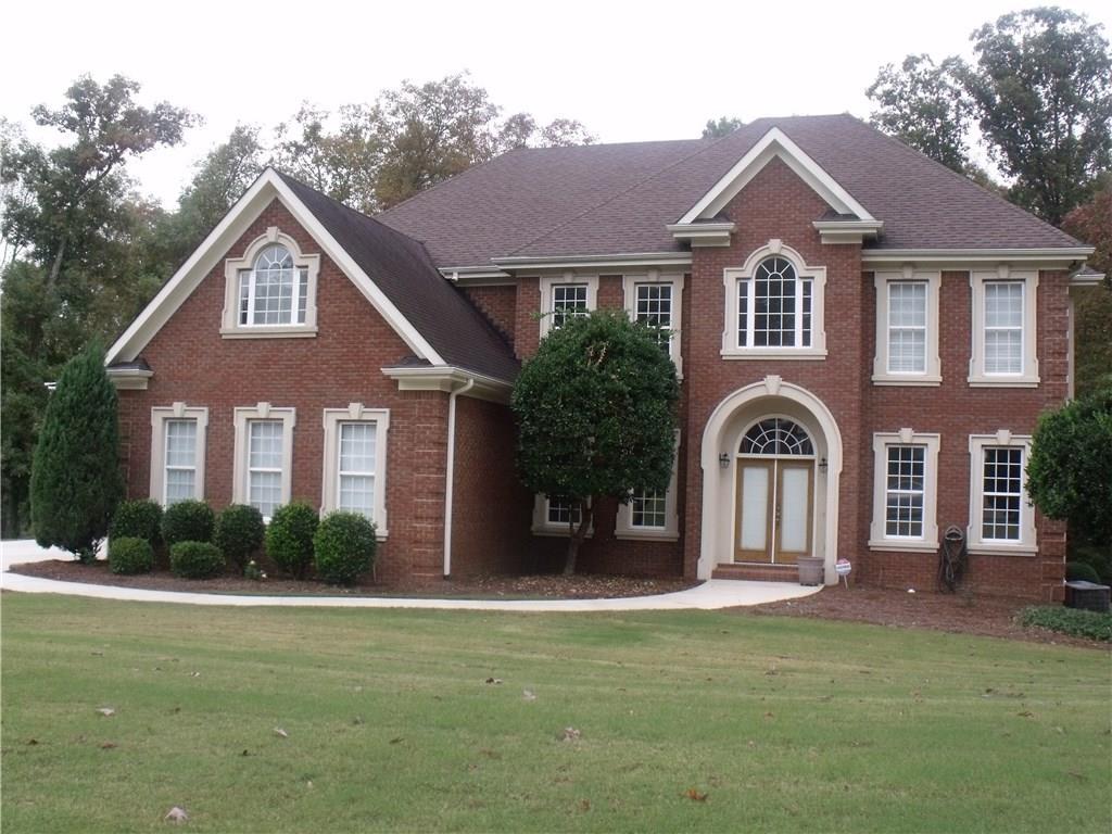 2938 Loch Lomond Dr., Conyers, GA 30094