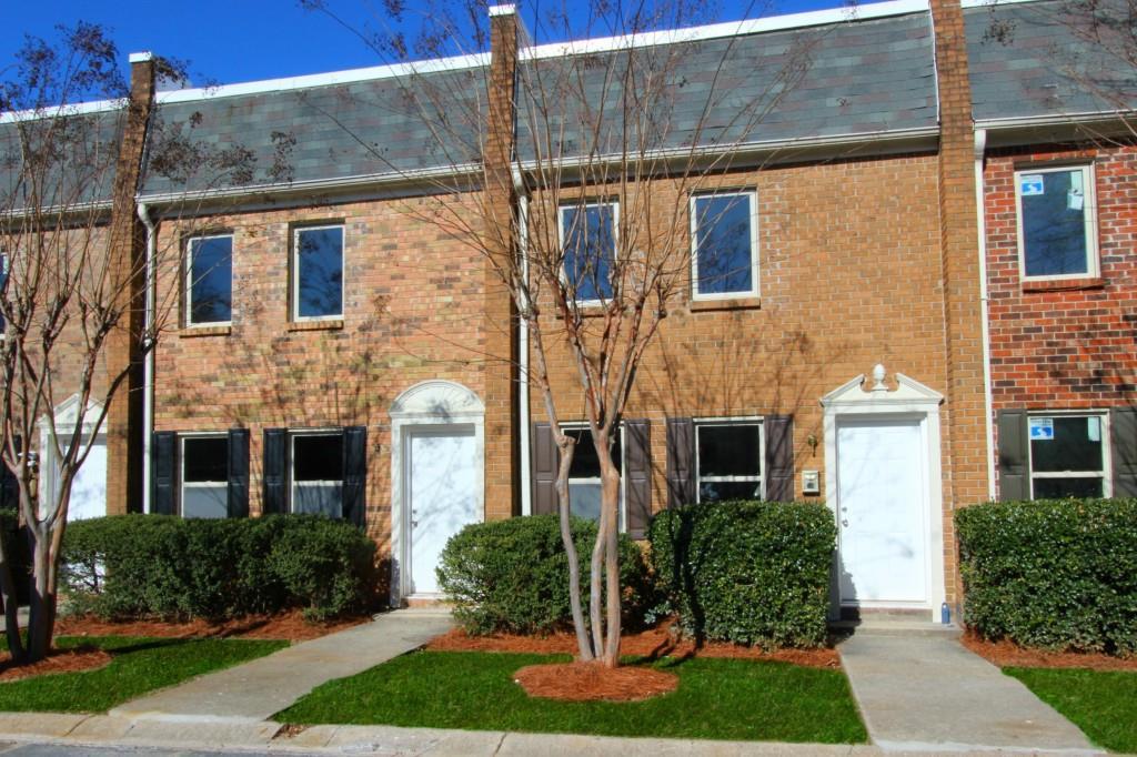 265 Winding River Dr. #E, Sandy Springs, GA 30350