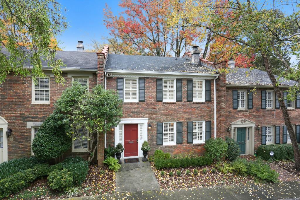 70 Old Ivy Rd. #31, Atlanta, GA 30342