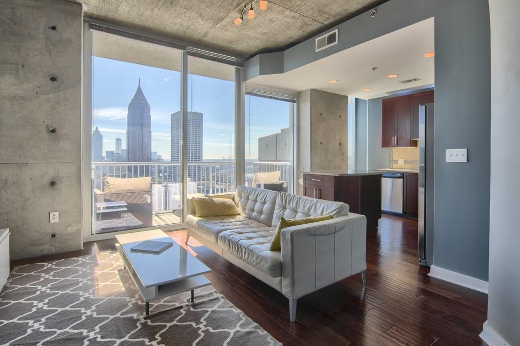855 Peachtree St. #3207, Atlanta, GA 30309