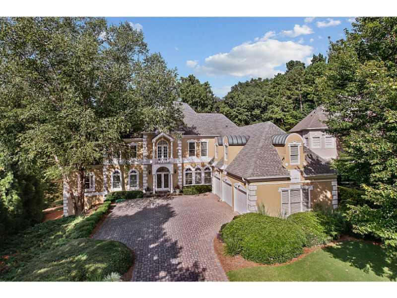 1135 Vintage Club Dr., Johns Creek, GA 30097