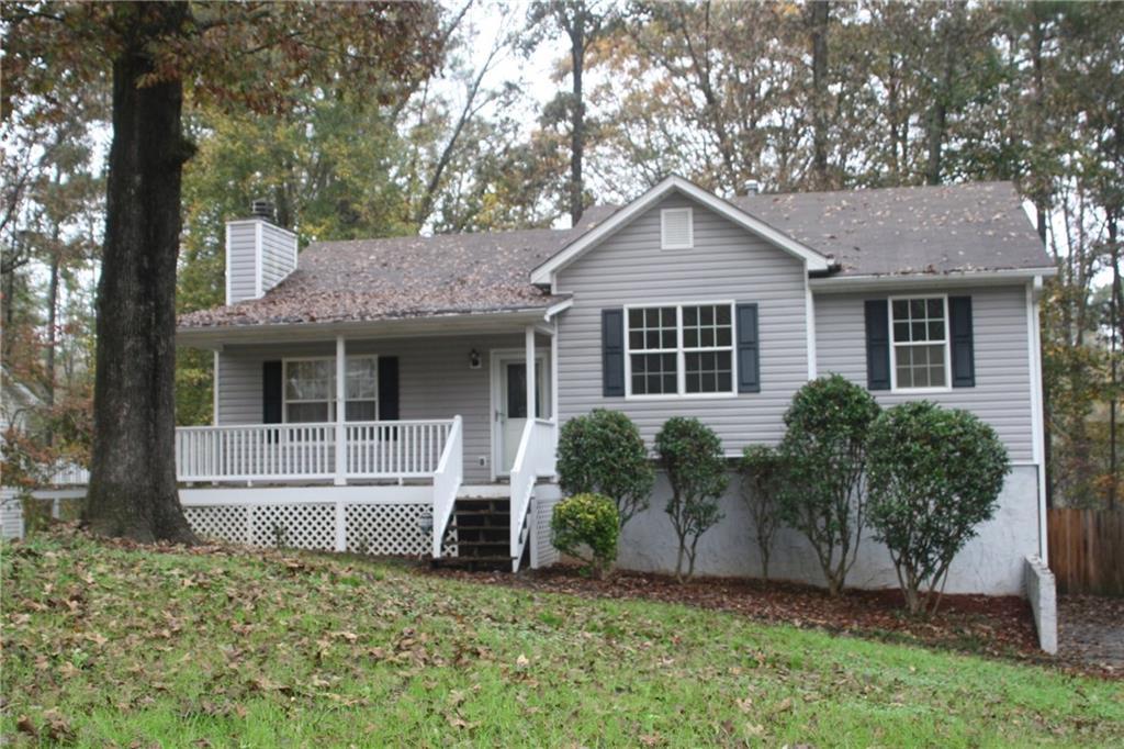201 Kathy Ct., Douglasville, GA 30134