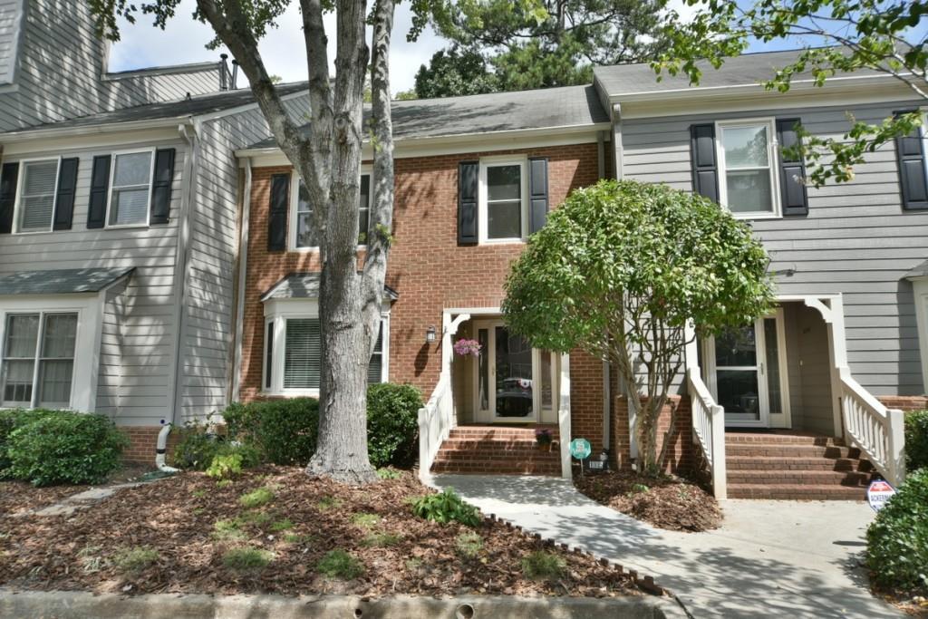 1005 Camden Ct., Sandy Springs, GA 30327