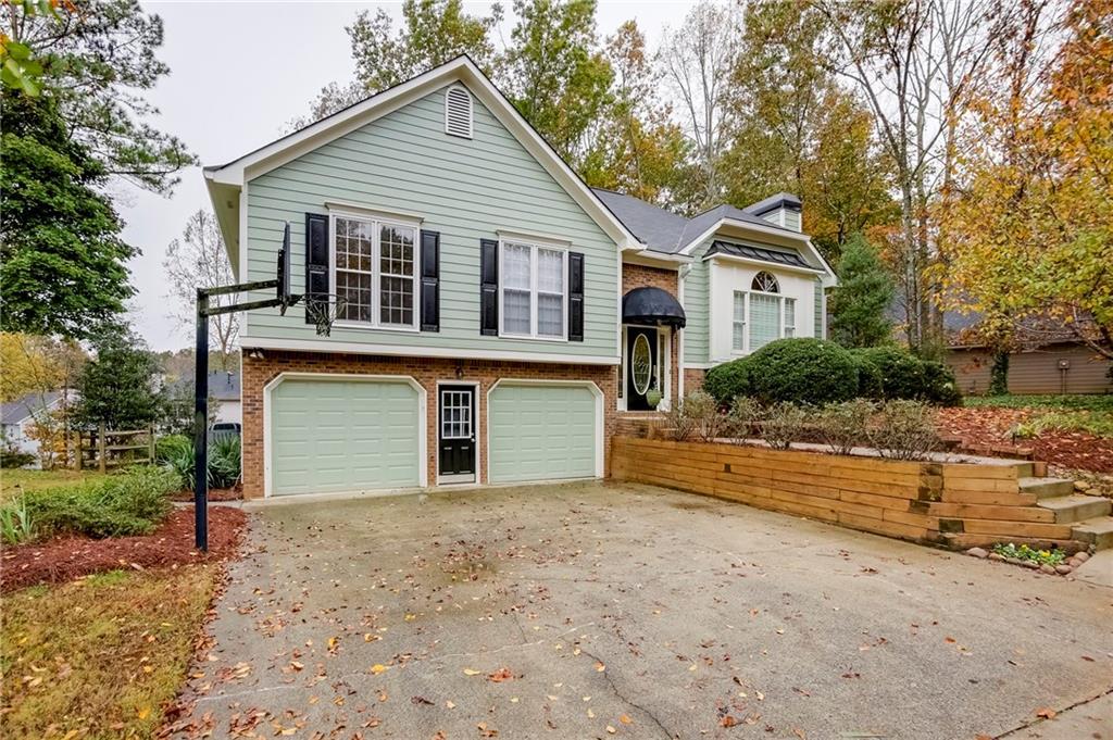 634 Wedgewood Dr., Woodstock, GA 30189