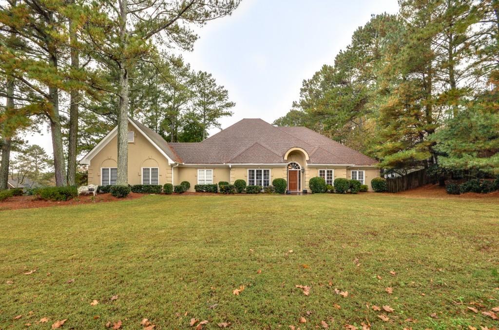 5624 Asheforde Ln., Marietta, GA 30068