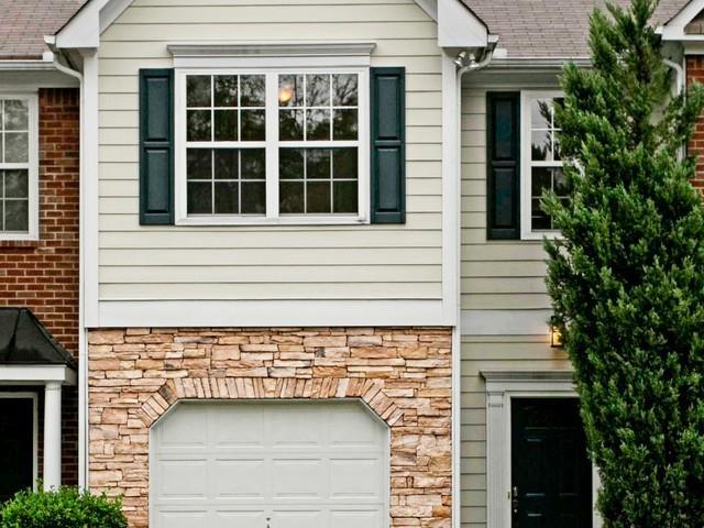 1611 Jackson Trace Ct., Atlanta, GA 30318