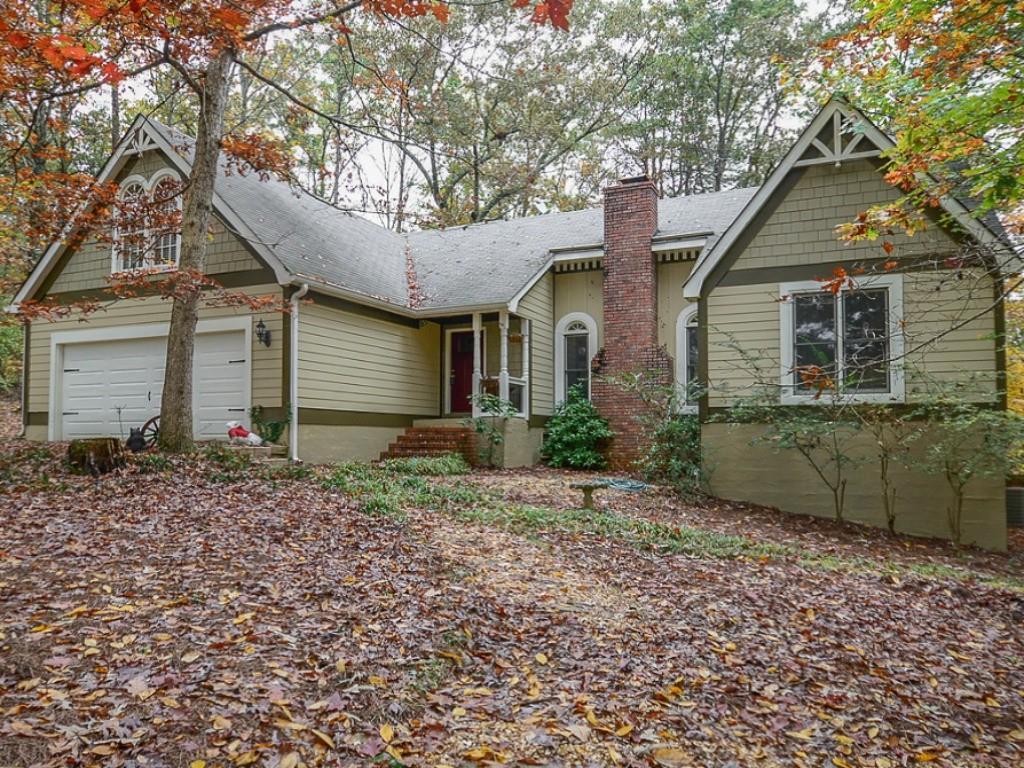 105 Klamath Ct., Waleska, GA 30183