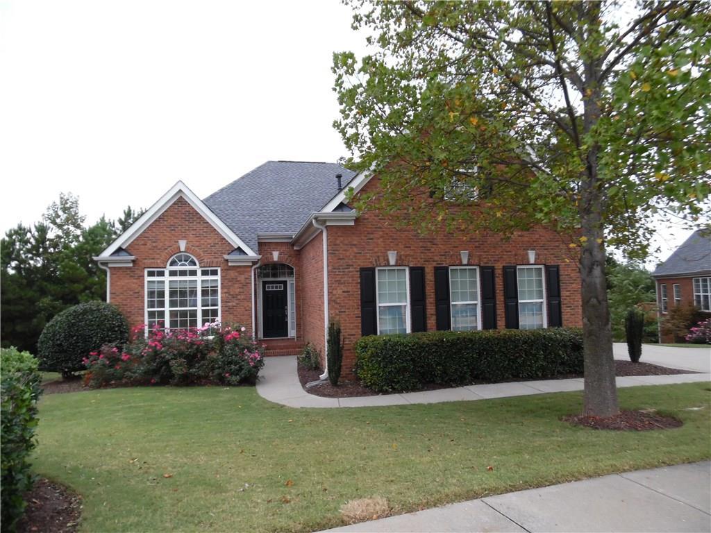 5285 Villa Lake Ct., Suwanee, GA 30024