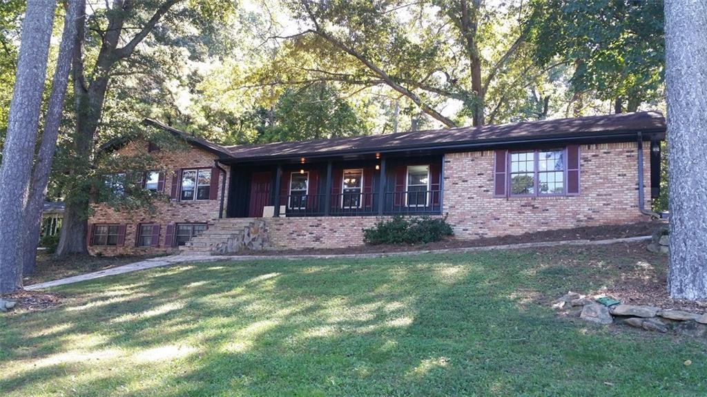 958 Douglas Ct., Norcross, GA 30093