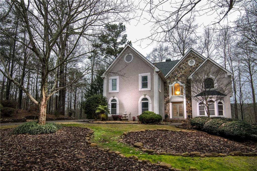 220 Northcreek Dr., Canton, GA 30115