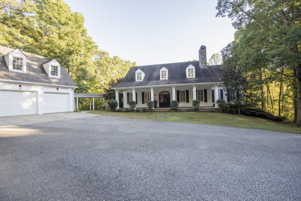 950 Liberty Hill Rd., Canton, GA 30115