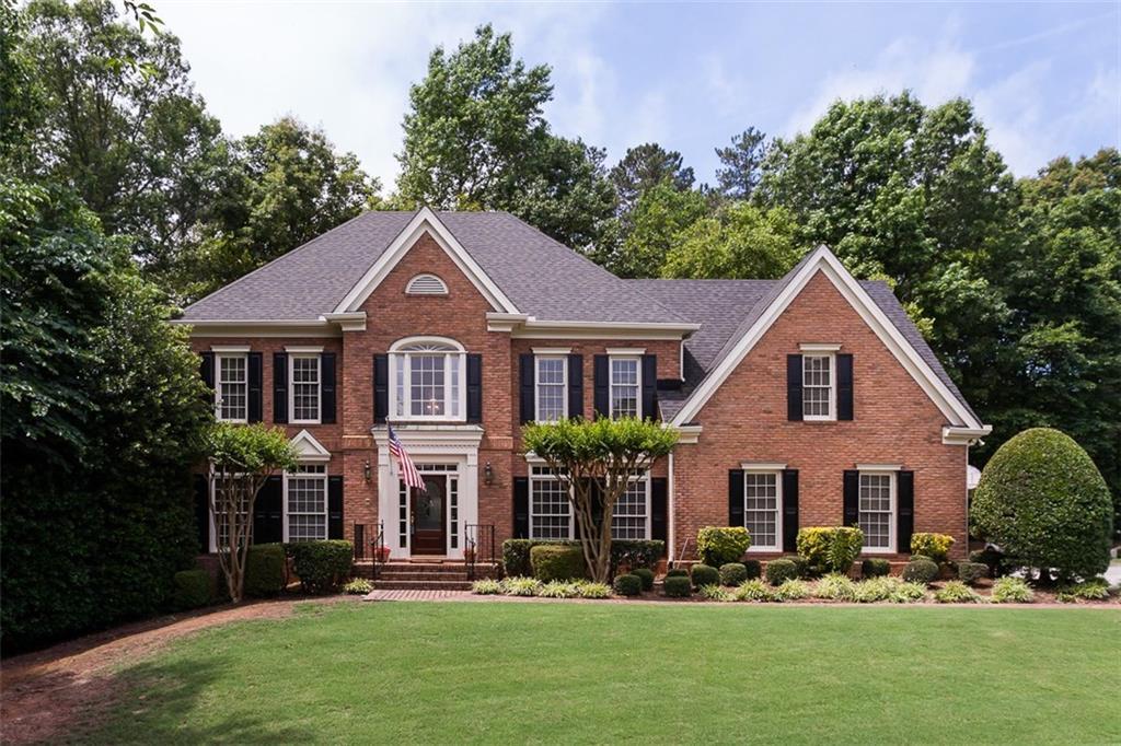 5182 Brooke Farm Dr., Dunwoody, GA 30338