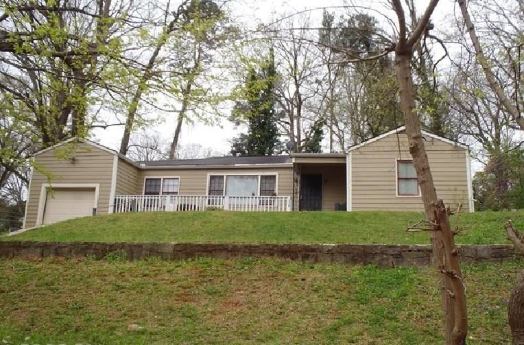 456 Hillside Dr., Atlanta, GA 30310