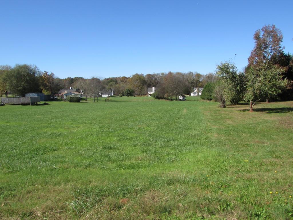 884 Wehunt Rd., Hoschton, GA 30548