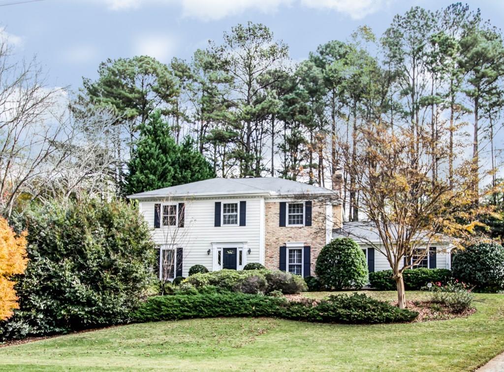 2401 Castleridge Ct., Tucker, GA 30084