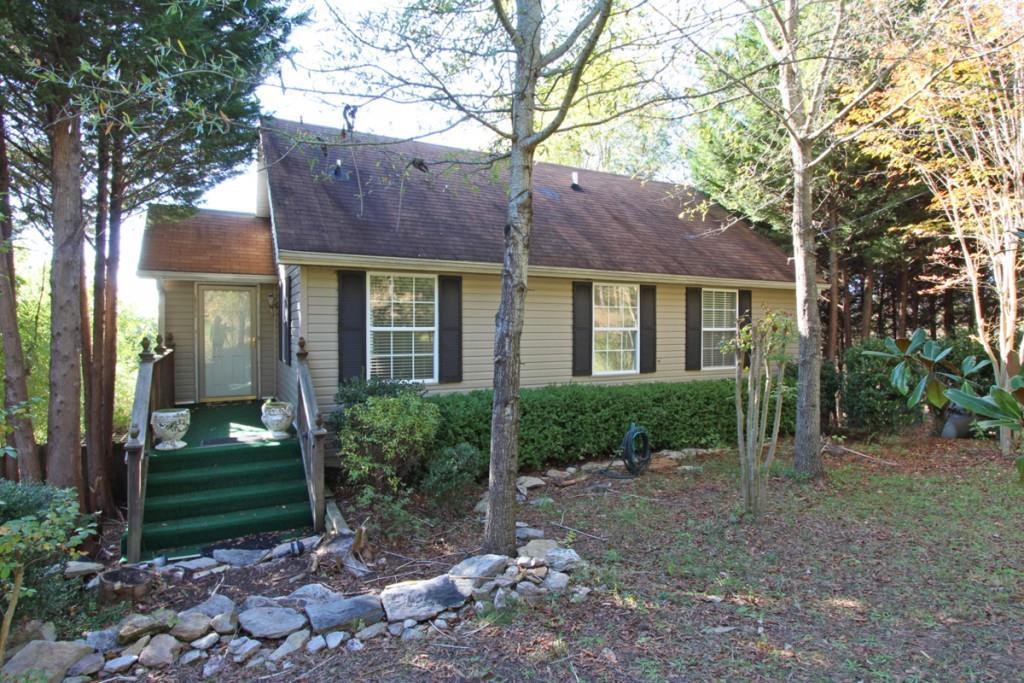 351 Wild Azalea Tr., Waleska, GA 30183