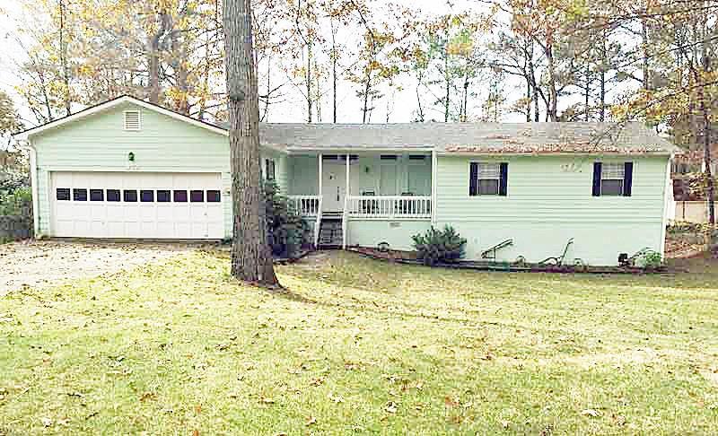 972 Hickory Nut Ln., Lawrenceville, GA 30043