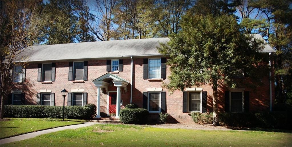 6700 Roswell Rd. #2B, Sandy Springs, GA 30328