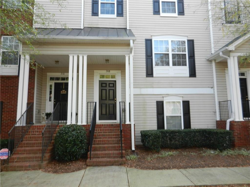 208 Village Square Dr., Woodstock, GA 30188