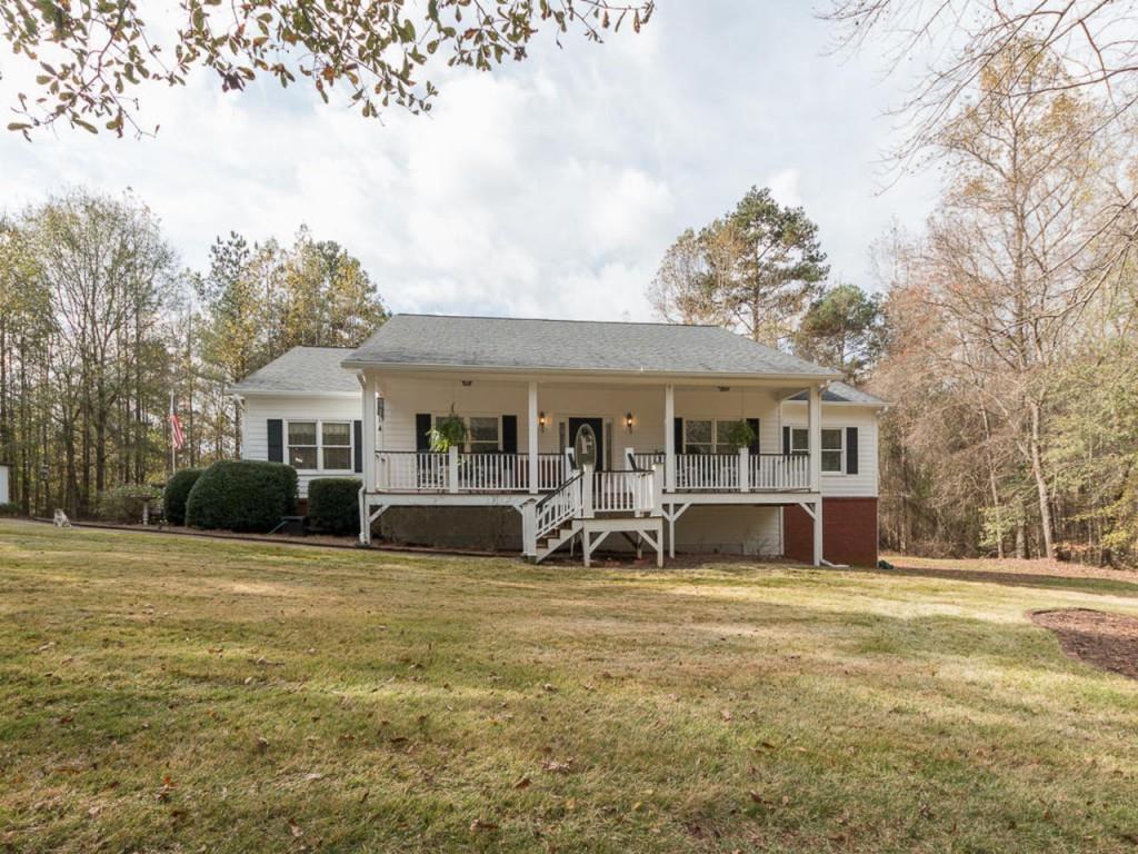 1561 Rivermist Dr., Monroe, GA 30655