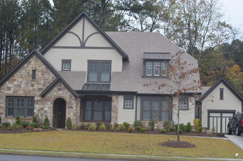 2705 Barnhill Dr., Marietta, GA 30062