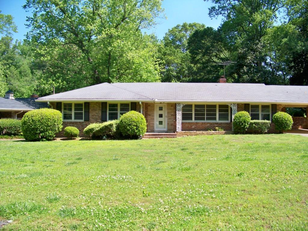 752 Starlight Ct., Atlanta, GA 30342