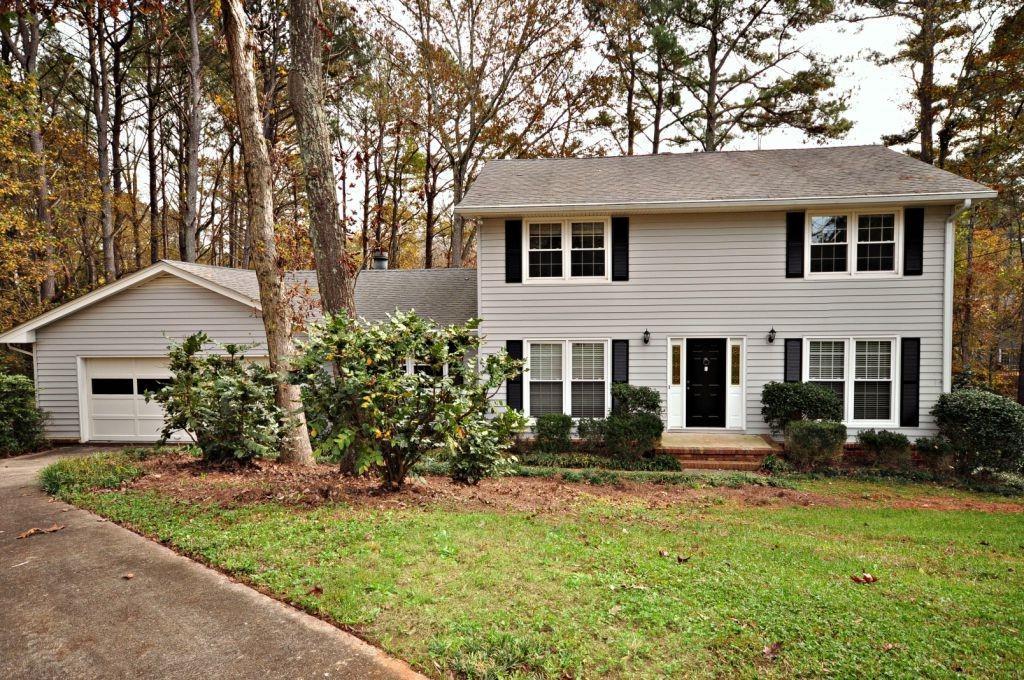 4641 Waterford Ct., Dunwoody, GA 30338