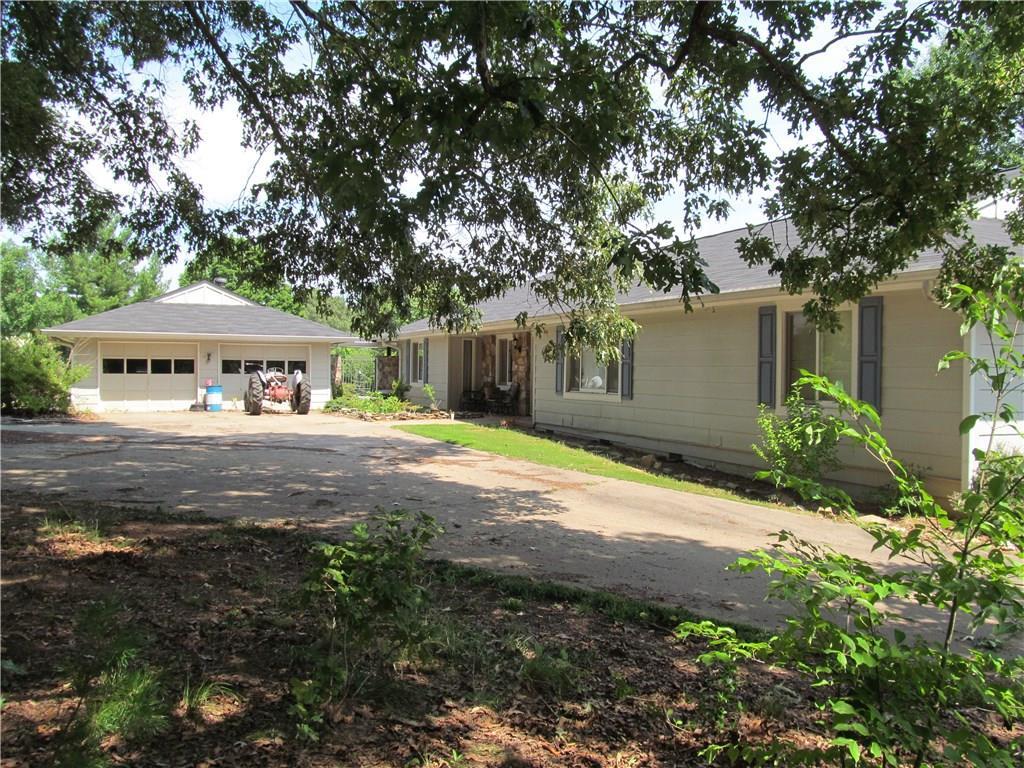 4705 Tomacheche Tr., Gainesville, GA 30506