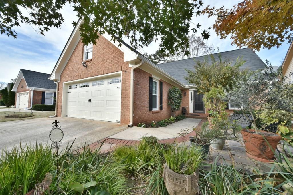 3762 Maclaren Dr., Clarkston, GA 30021