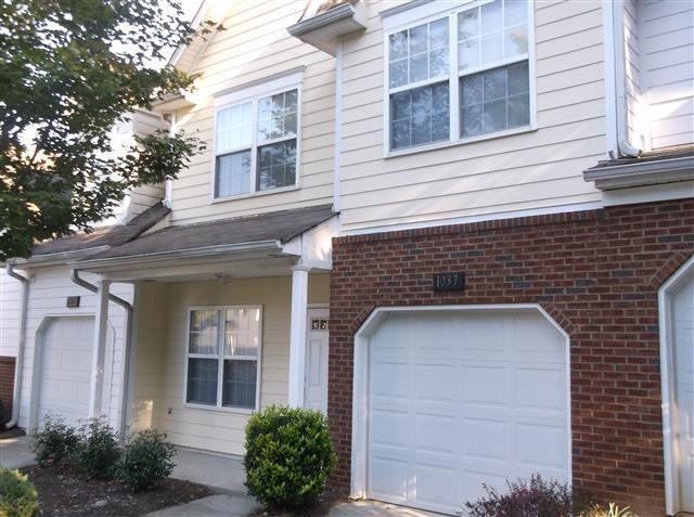 1037 Mosscroft Ln., Lawrenceville, GA 30045